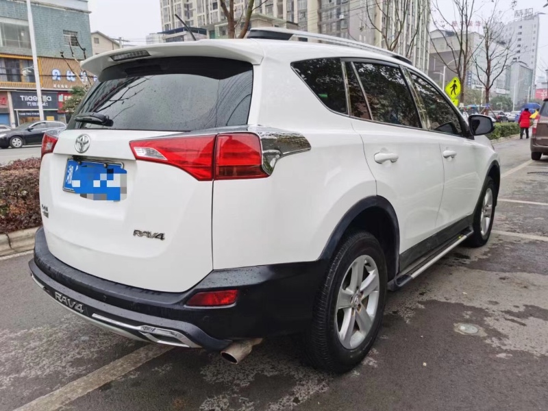 長沙14年豐田RAV4榮放6