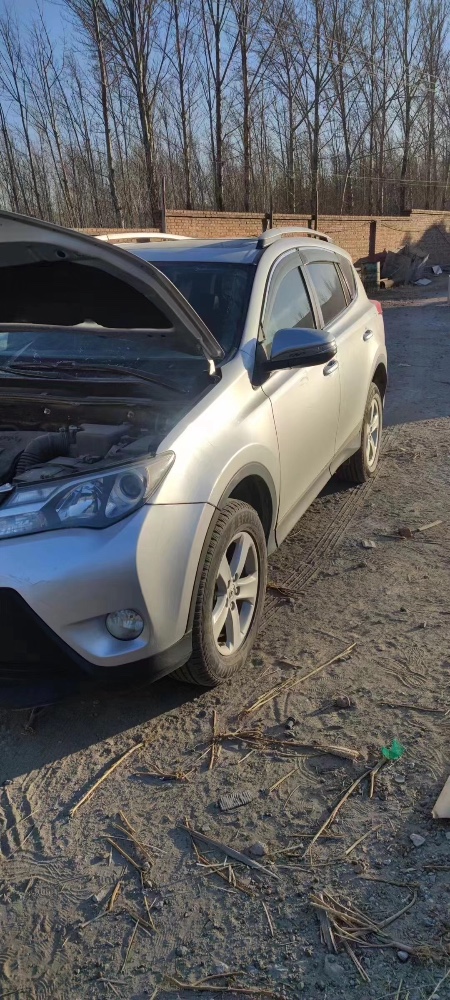 烏海14年豐田RAV4榮放3