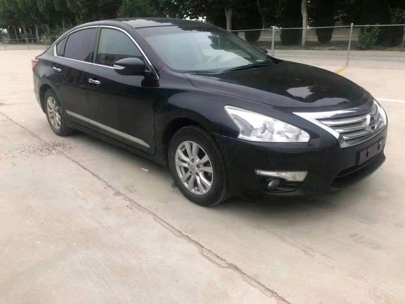 濟南14年日產天籟2