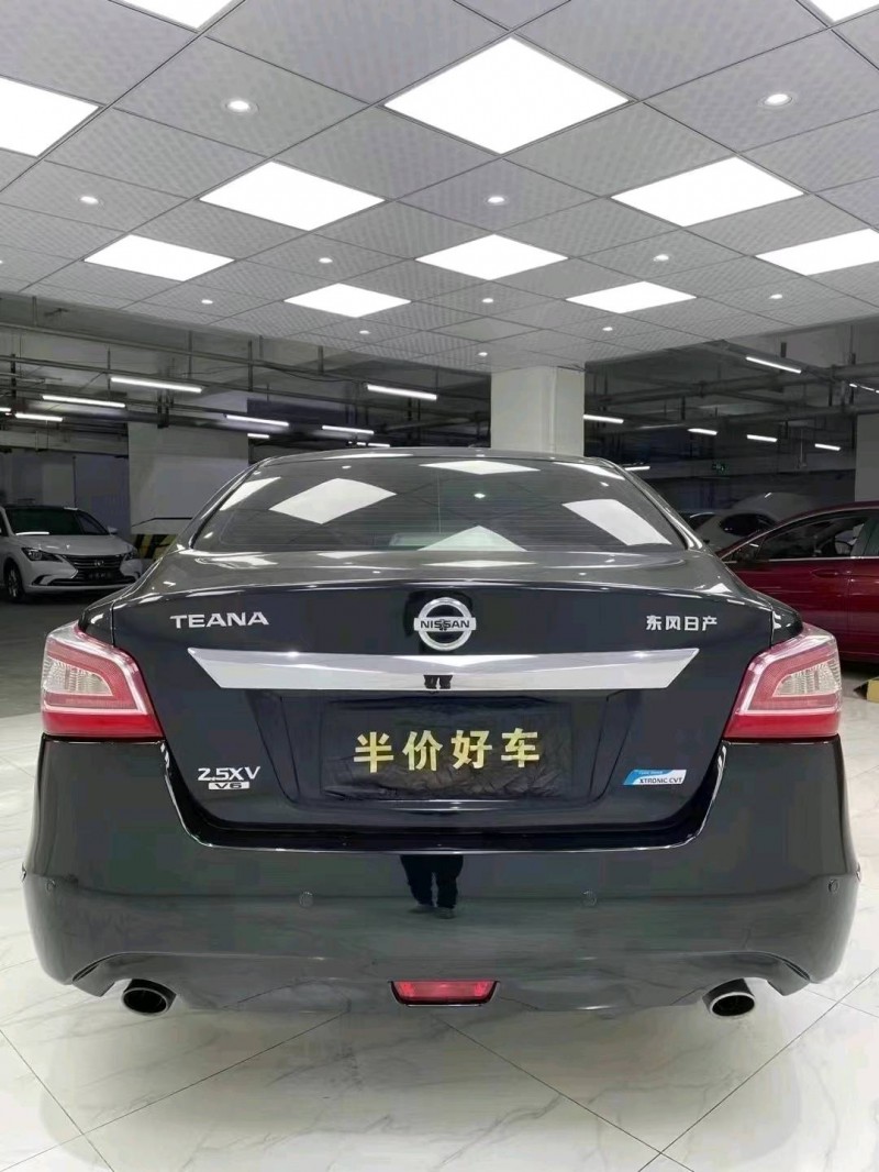 成都16年日產天籟5