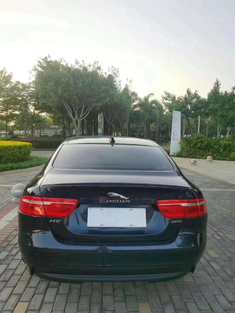 廈門20年捷豹XE7