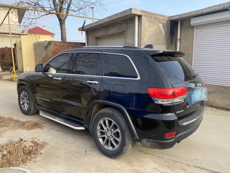 唐山17年Jeep大切諾基6
