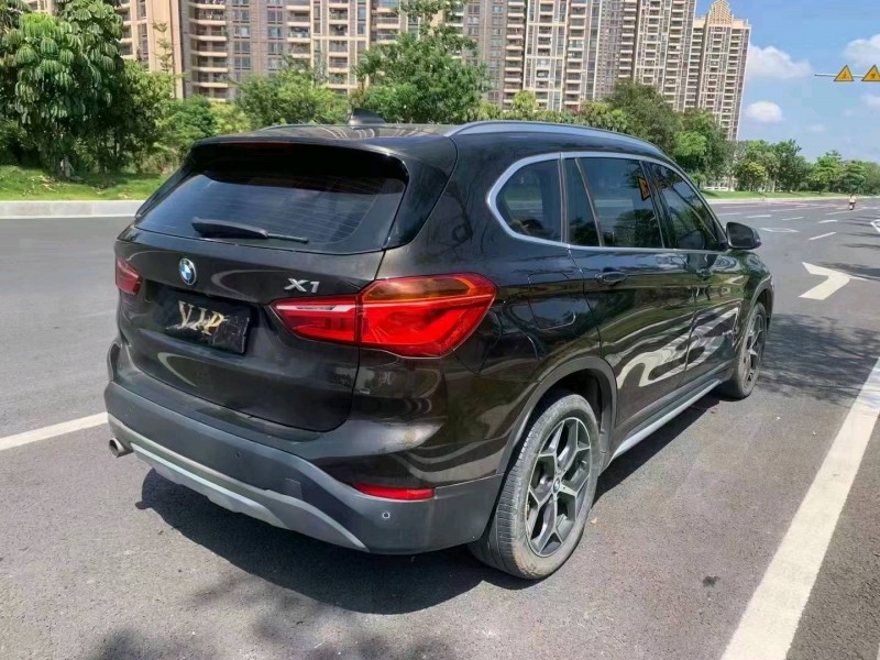 廣州17年寶馬X15