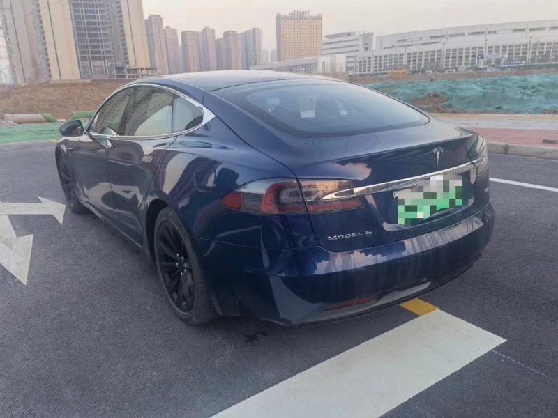武漢18年特斯拉MODEL S6
