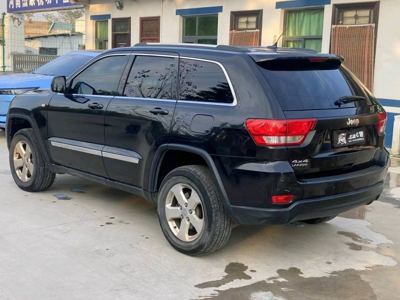 鄭州13年Jeep大切諾基7