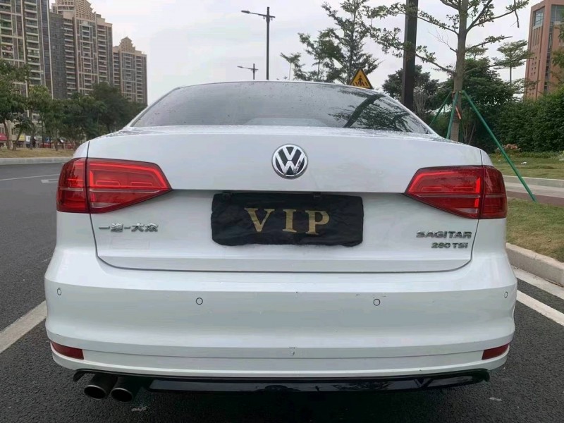 广州19年大众速腾4