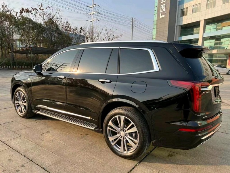 鹽城20年凱迪拉克CT67