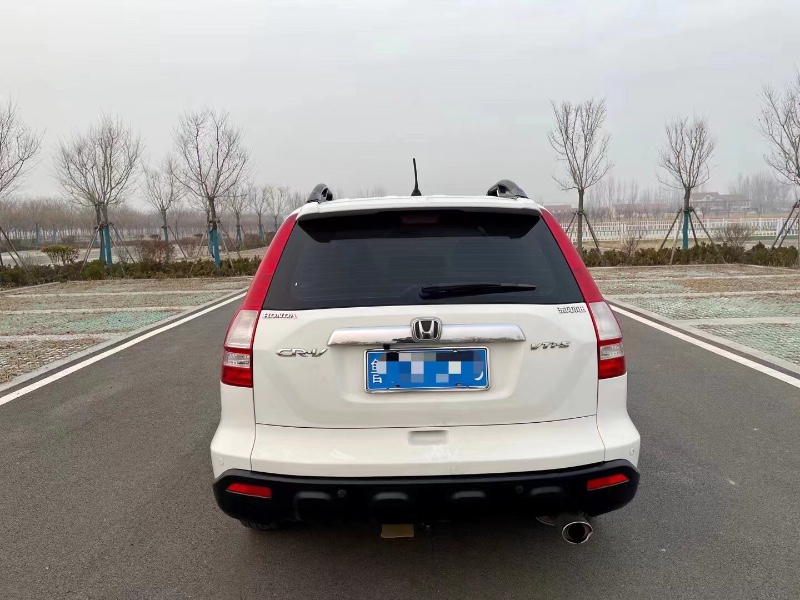 青島09年本田CR-V7