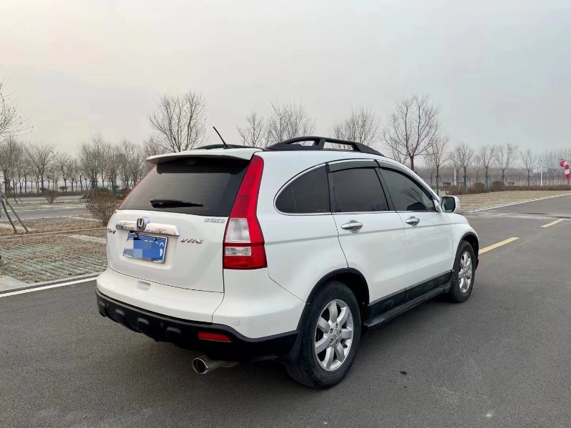 青島09年本田CR-V8