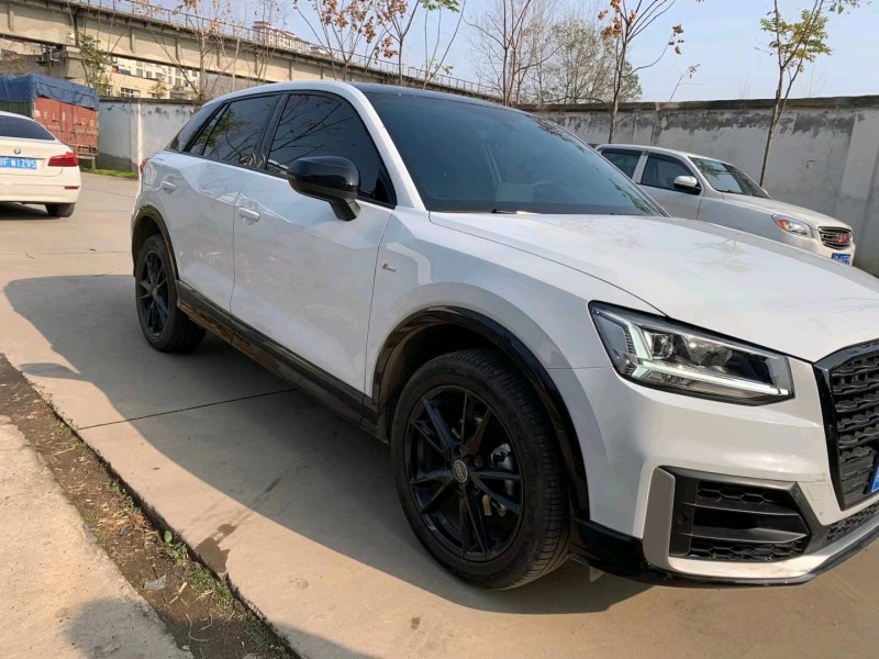 北京21年奥迪Q23