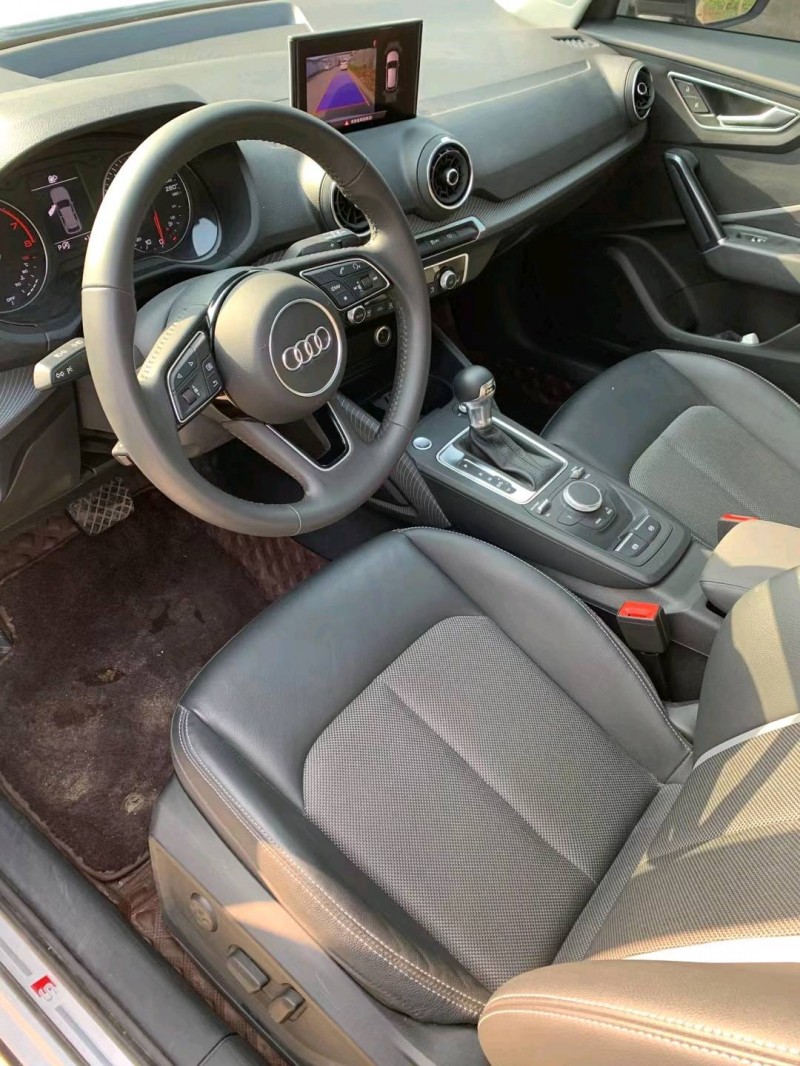 北京21年奥迪Q26