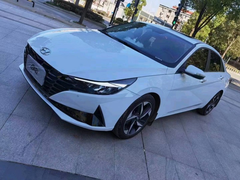 武漢20年現代伊蘭特2