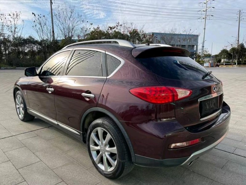 鹽城17年英菲尼迪QX509