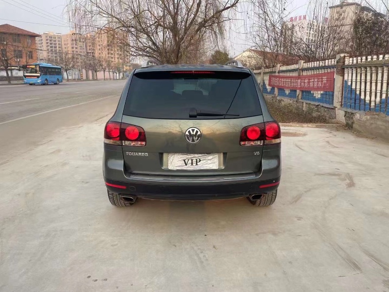 青岛09年大众途锐7