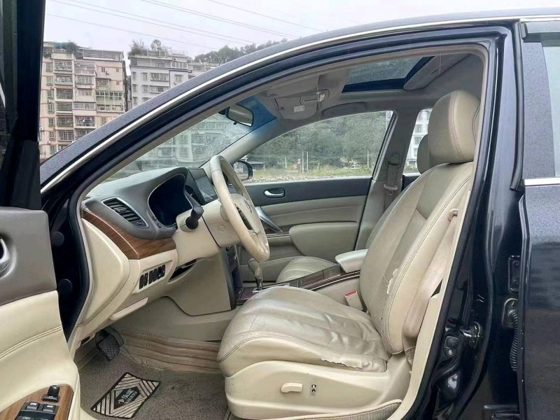 廣州12年日產天籟2