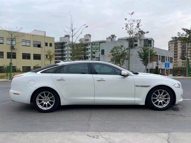廣州14年捷豹XJ6