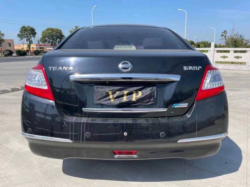 蘇州12年日產天籟6