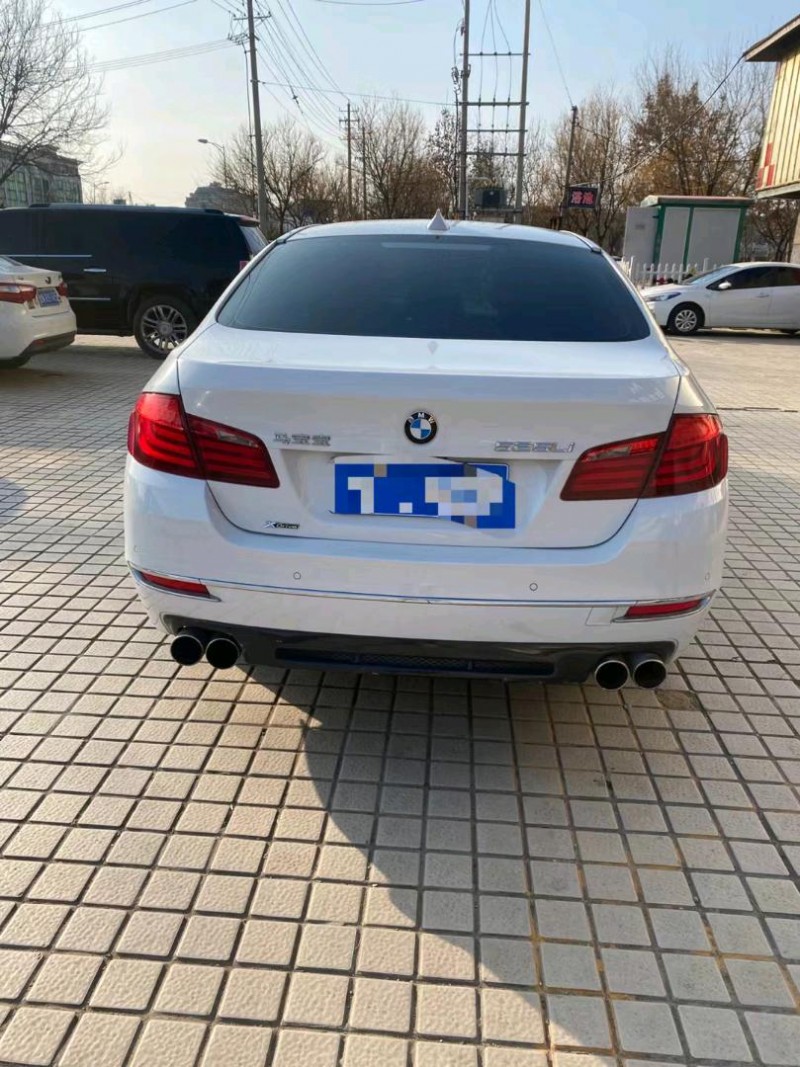 德州13年寶馬5系9