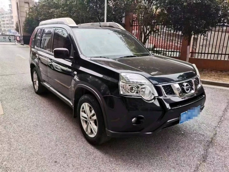 河池12年日產奇駿2