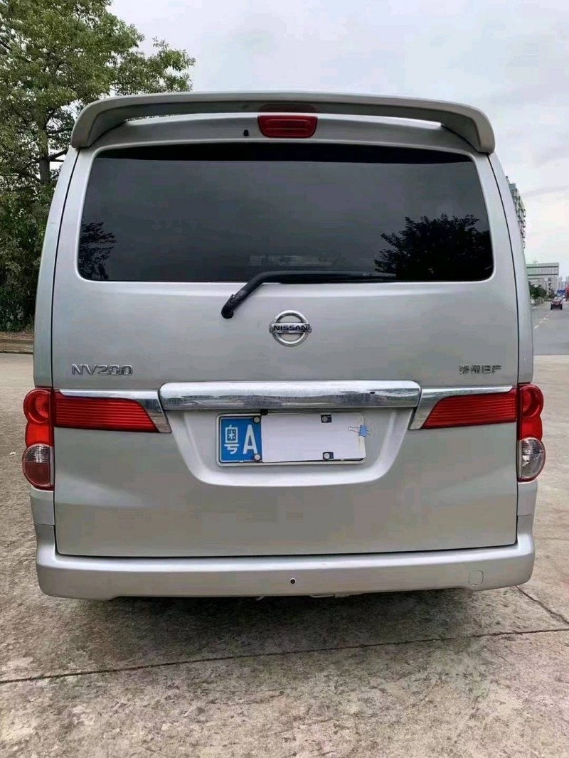江門15年日產NV2008