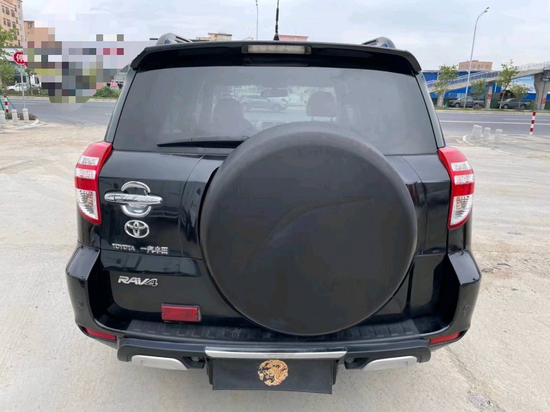 廣州11年豐田RAV4榮放9