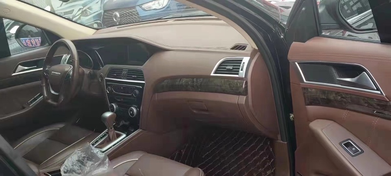 益陽18年獵豹汽車CS104