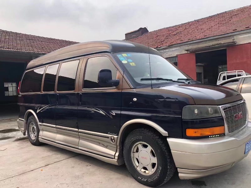 青岛06年GMC商务之星6