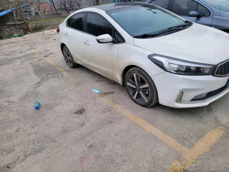 貴陽18年起亞K32