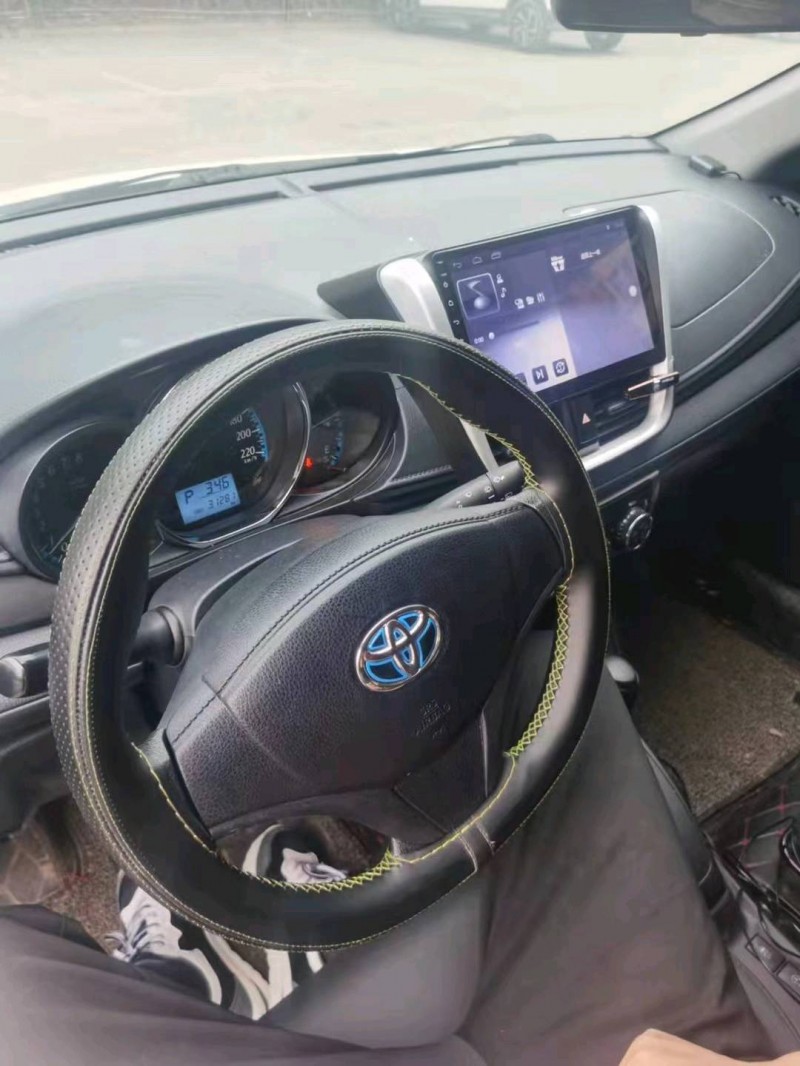 保定18年豐田YARiS L 致炫3