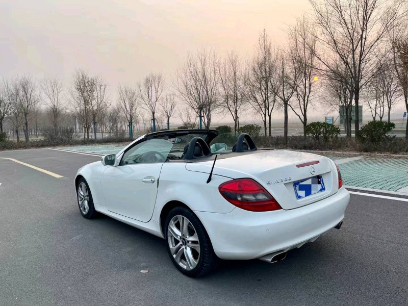 濱州10年奔馳SLK6