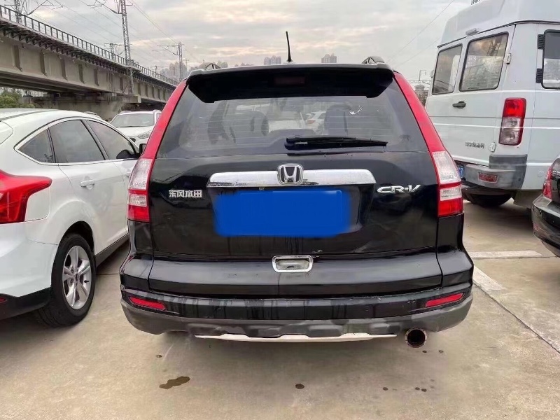 恩施12年本田CR-V5