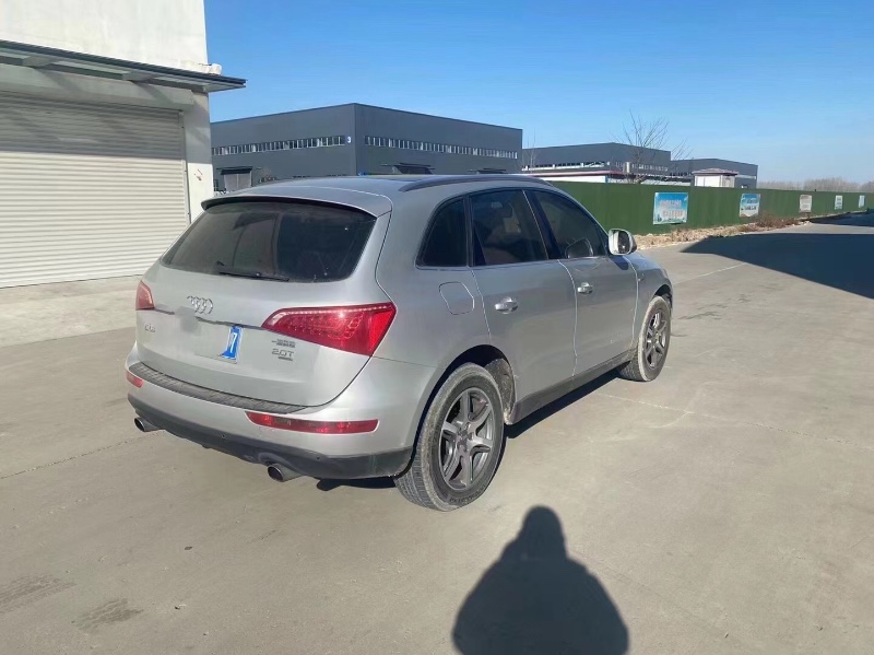 德州10年奧迪Q58