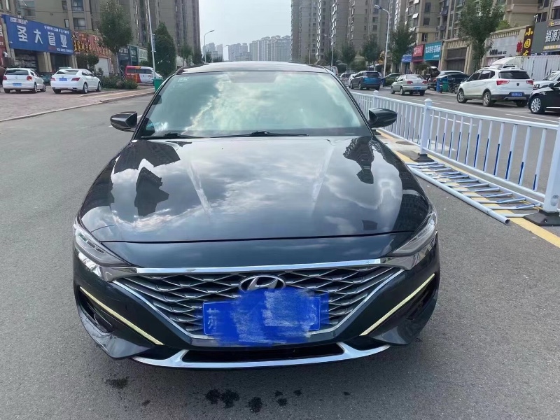 泰安19年現代菲斯塔1