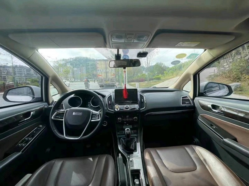 廣州17年力帆汽車軒朗9