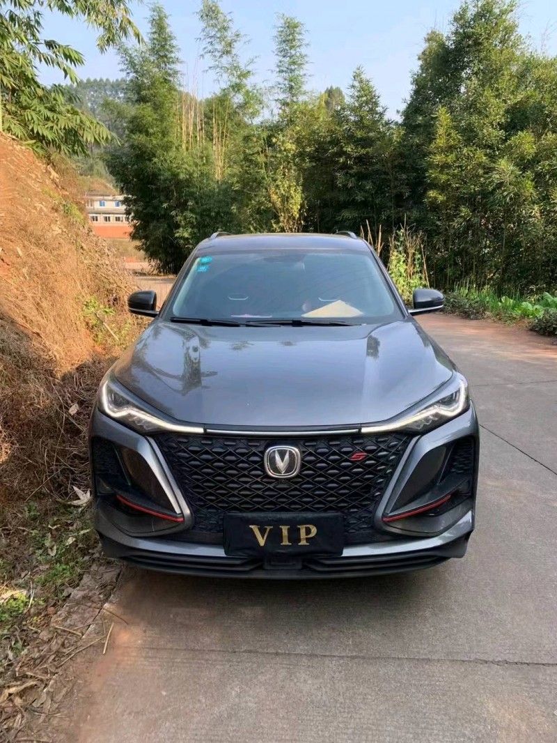 樂山20年長安汽車CS756