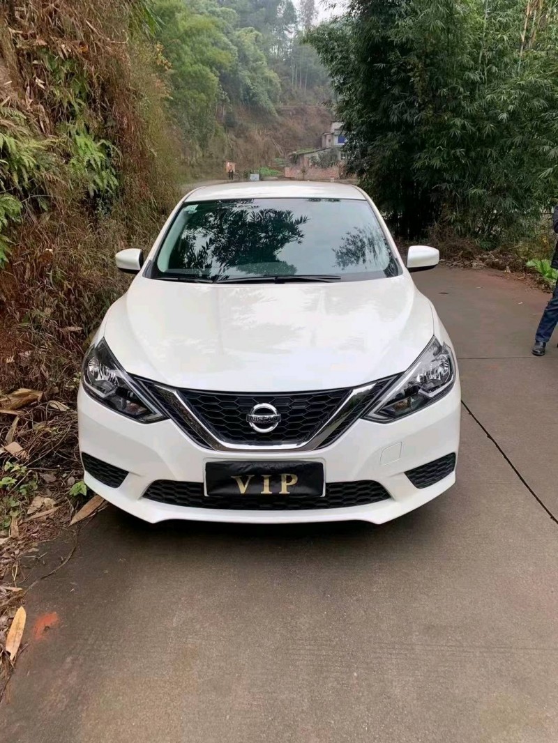 樂山21年日產軒逸1