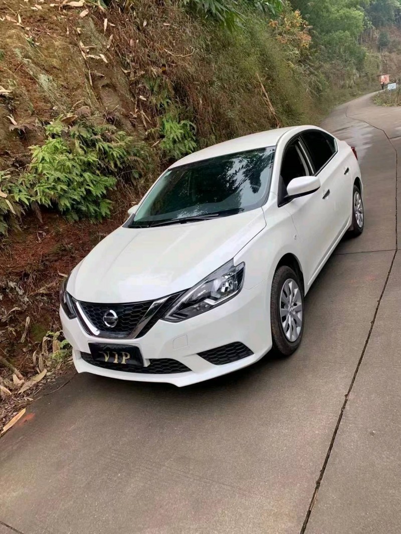 樂山21年日產軒逸2