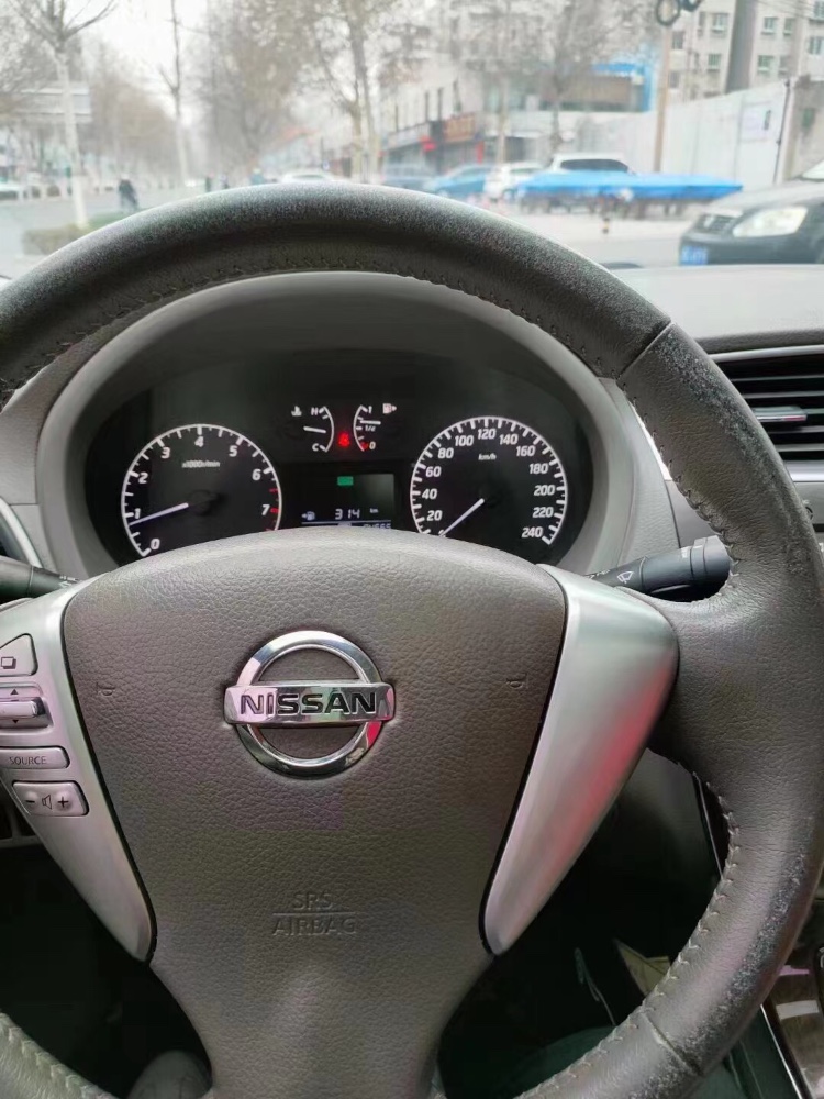 北京13年日產軒逸5