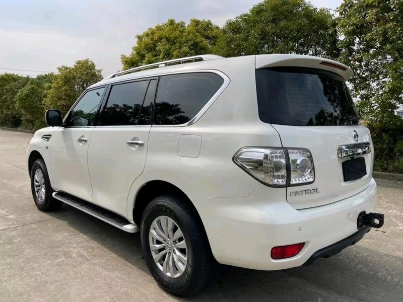 鹽城19年日產途樂1