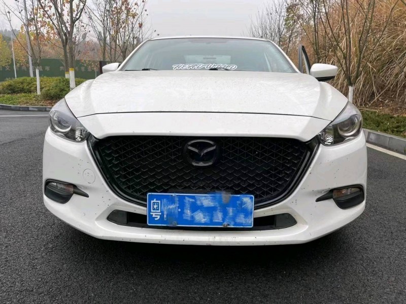 宜昌18年馬自達昂克賽拉1