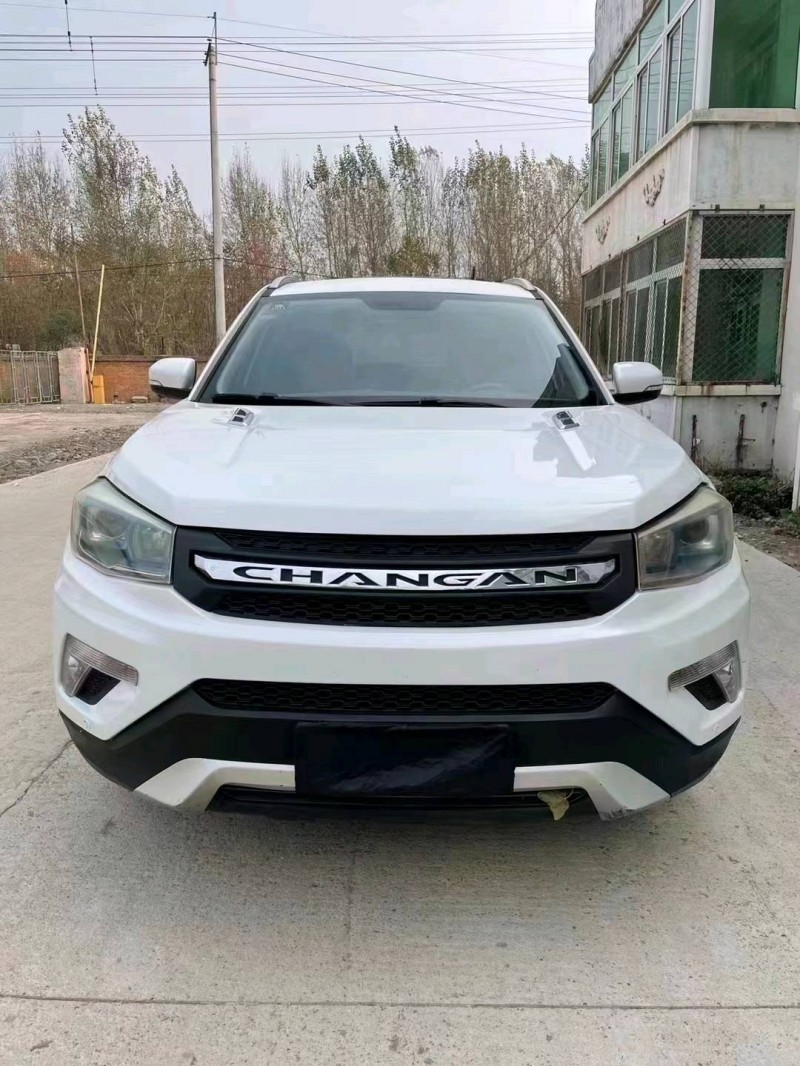 沈陽17年長安汽車CS751