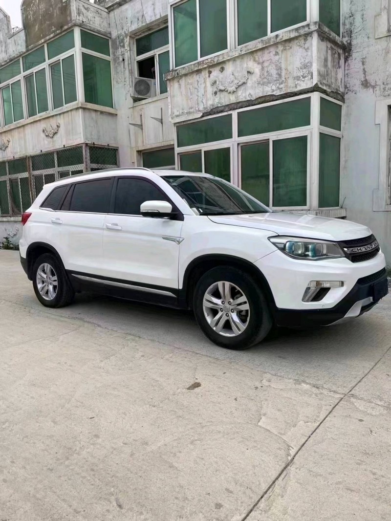 沈陽17年長安汽車CS753