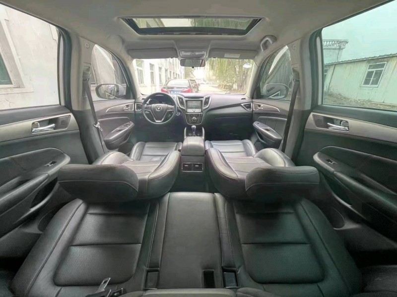 沈陽17年長安汽車CS755