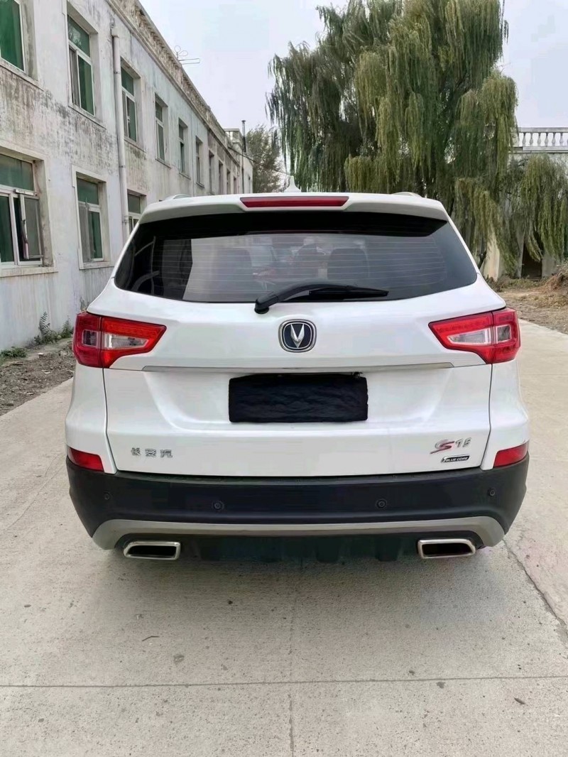 沈陽17年長安汽車CS758