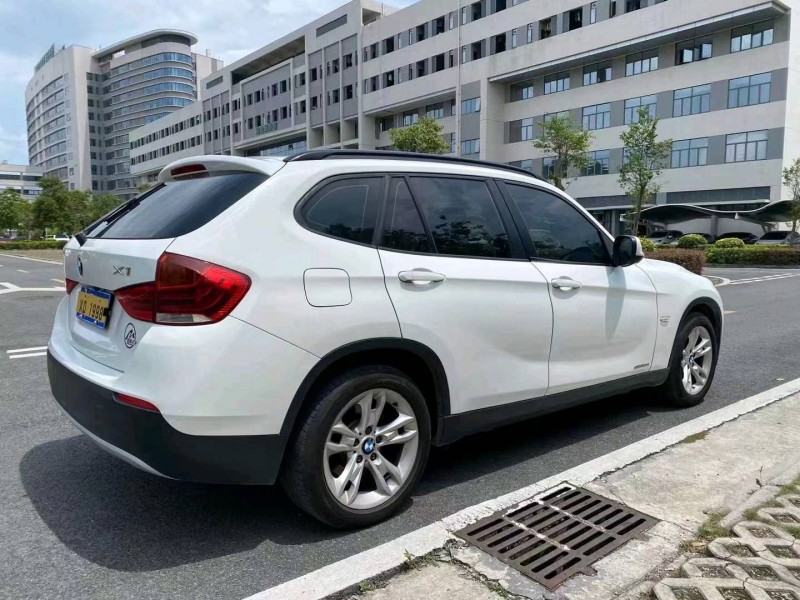中山12年寶馬X16