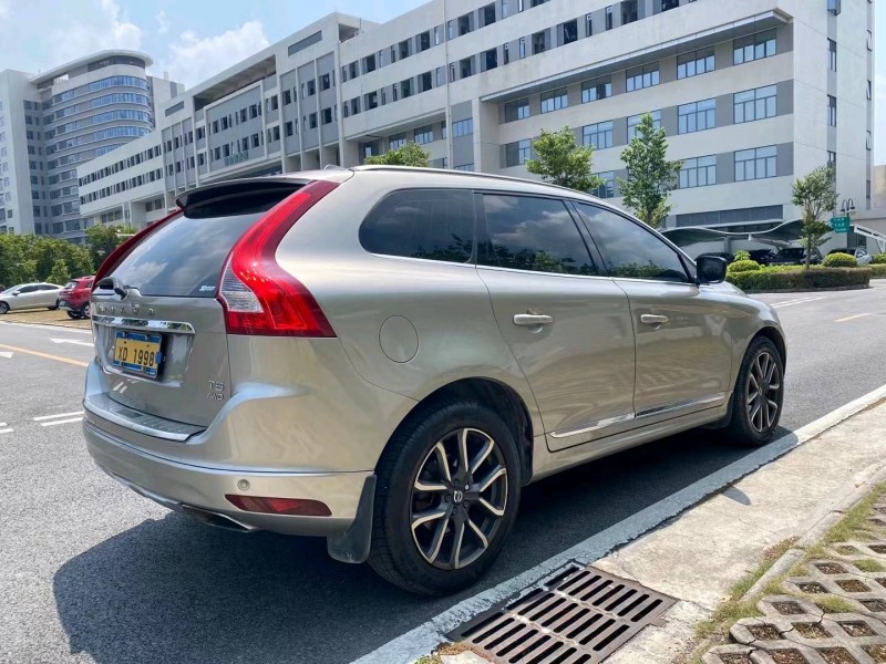中山16年沃爾沃XC606
