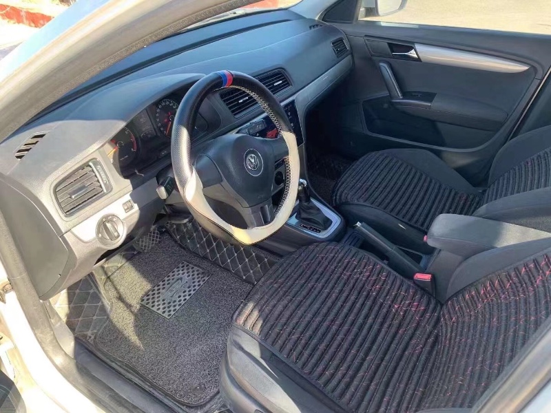 泰州14年大众朗逸3