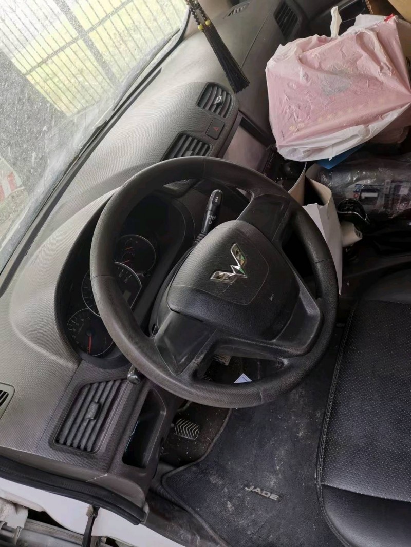 廊坊15年五菱汽車宏光2