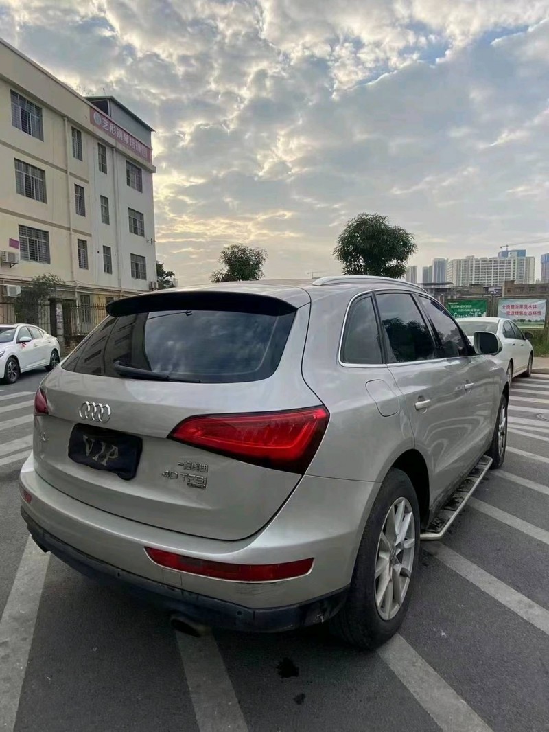 桂林14年奧迪Q57