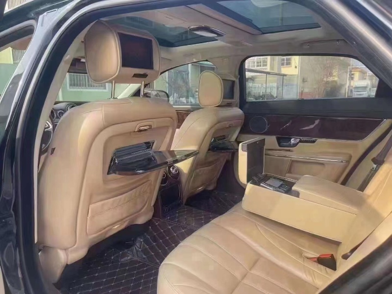 泰安11年捷豹XJL6